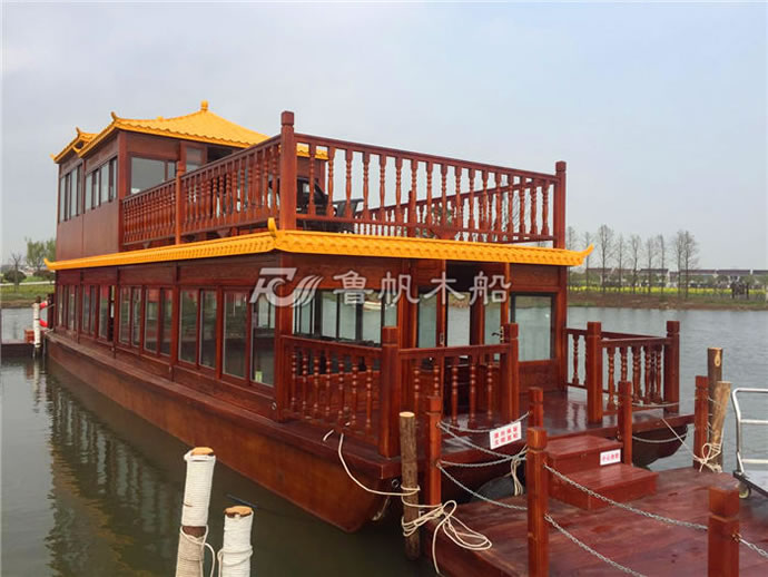 雙層護(hù)欄畫舫